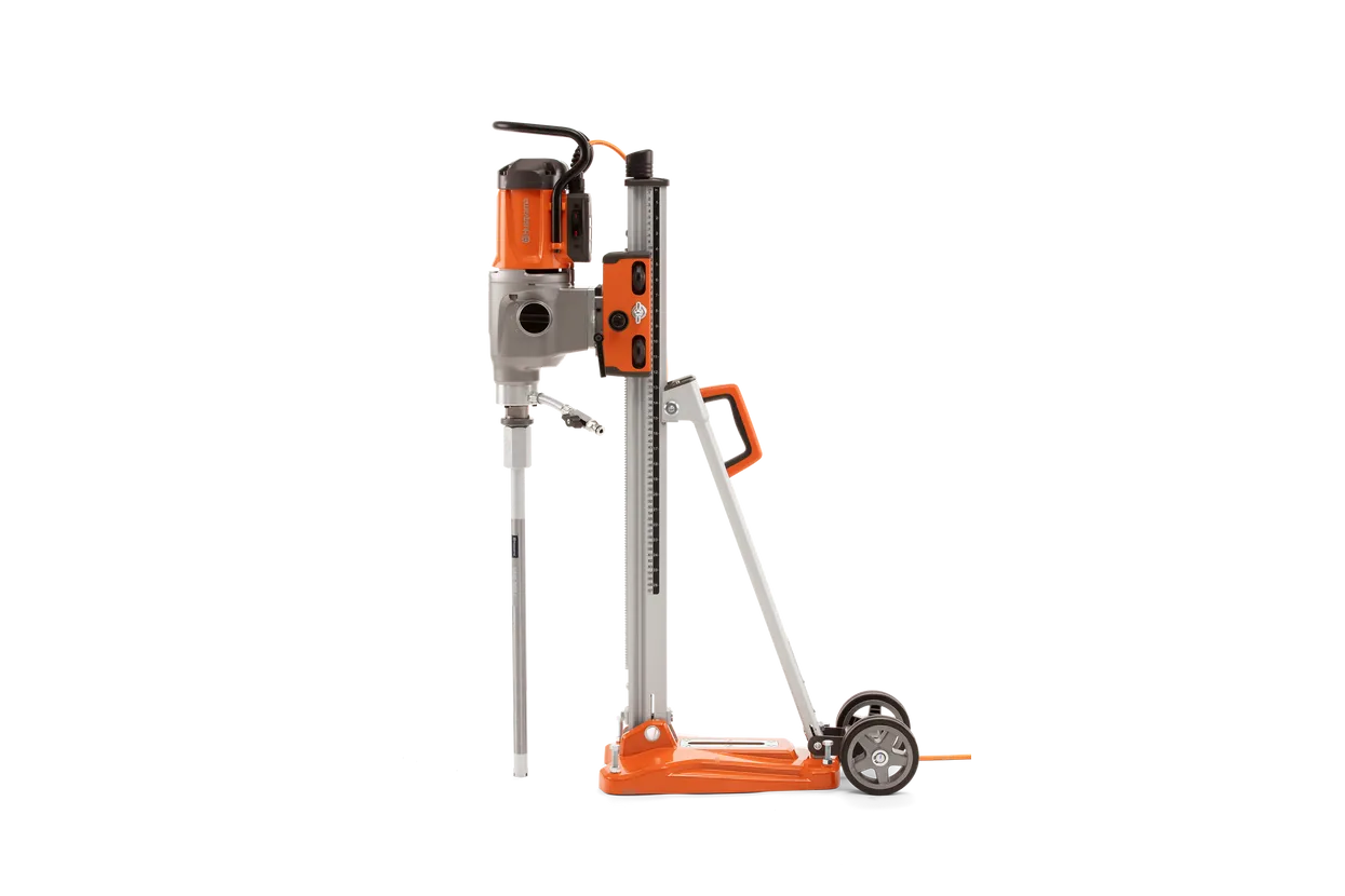 Mașină de carotat Husqvarna DM 370, 3.2 kW, 250 mm Mașină de carotat Husqvarna DM 370, 3.2 kW, 250 mm